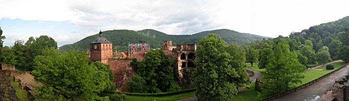 Blick auf die Rückseite des Schlosses; Bild größerklickbar